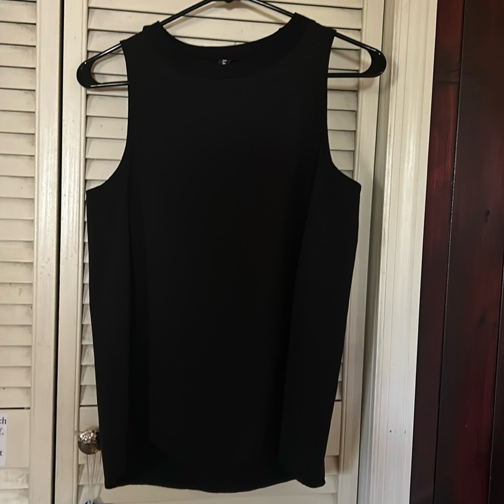 Athleta top